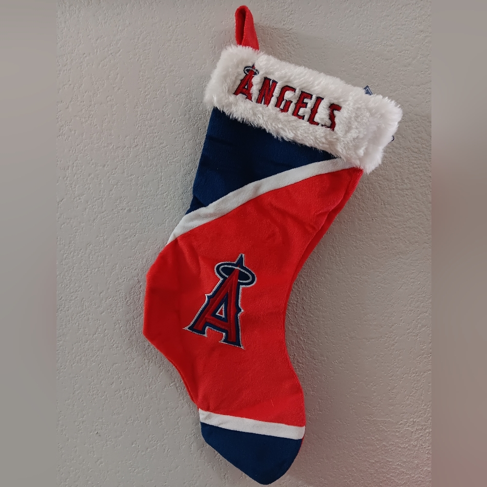 Angels Santa